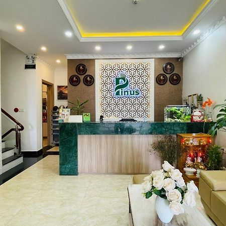 Pinus Hotel Dalat Exterior foto