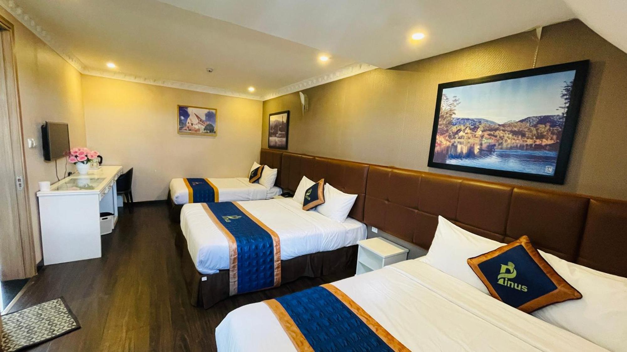 Pinus Hotel Dalat Exterior foto
